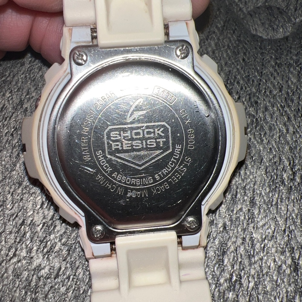 G-Shock Watch - Picture 5 of 6